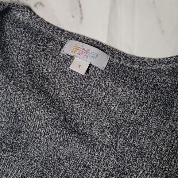 LulaRoe Heathered Gray Sweater Sarah - Picture 2 of 3